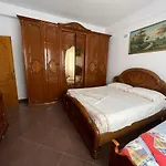 Kia Daire Avlonya