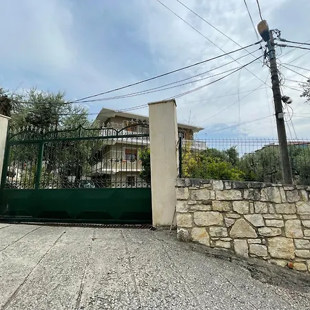 Appartamento Kia Vlorë